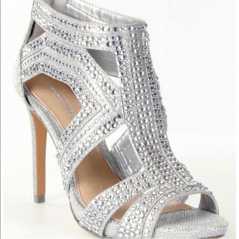 Gianni Bini Silver Rhinestone Sparkly Strappy Heels